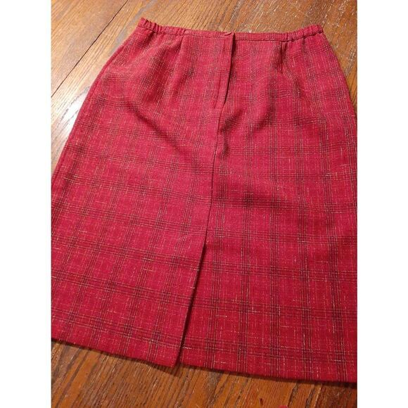 Size 12P Southern Lady Petite Vintage Red Black Midi Skirt Rear Zip Slit Plaid - Picture 4 of 5